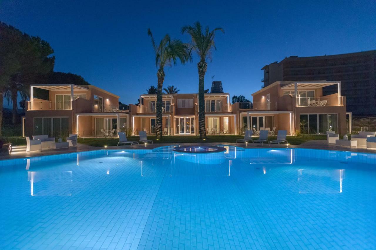 Residence Delfino, Portorosa Furnari Extérieur photo