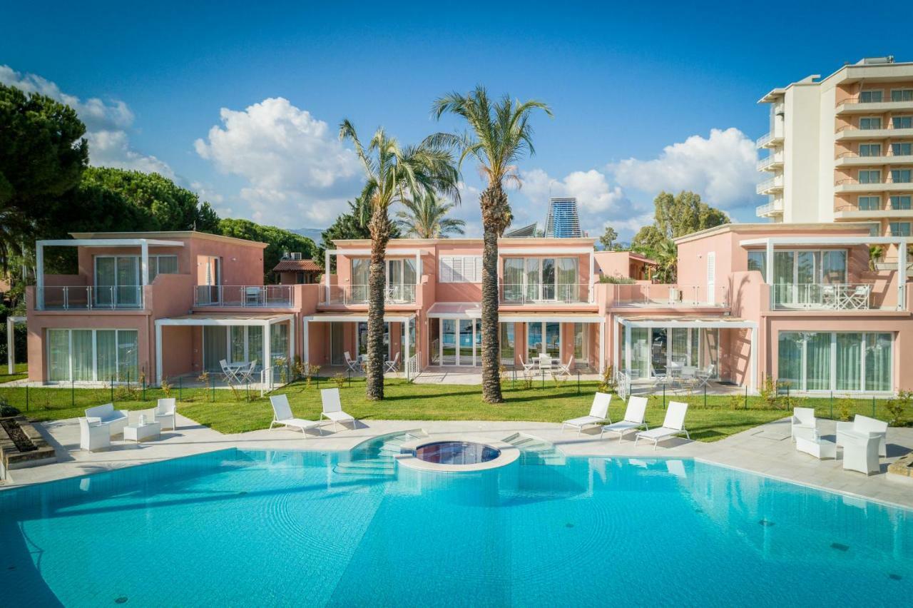 Residence Delfino, Portorosa Furnari Extérieur photo
