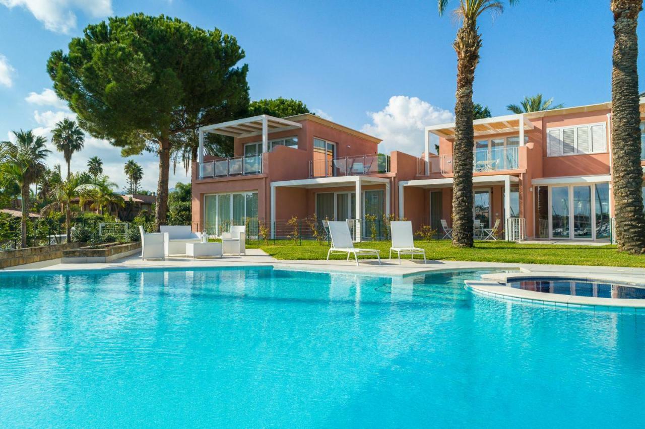 Residence Delfino, Portorosa Furnari Extérieur photo