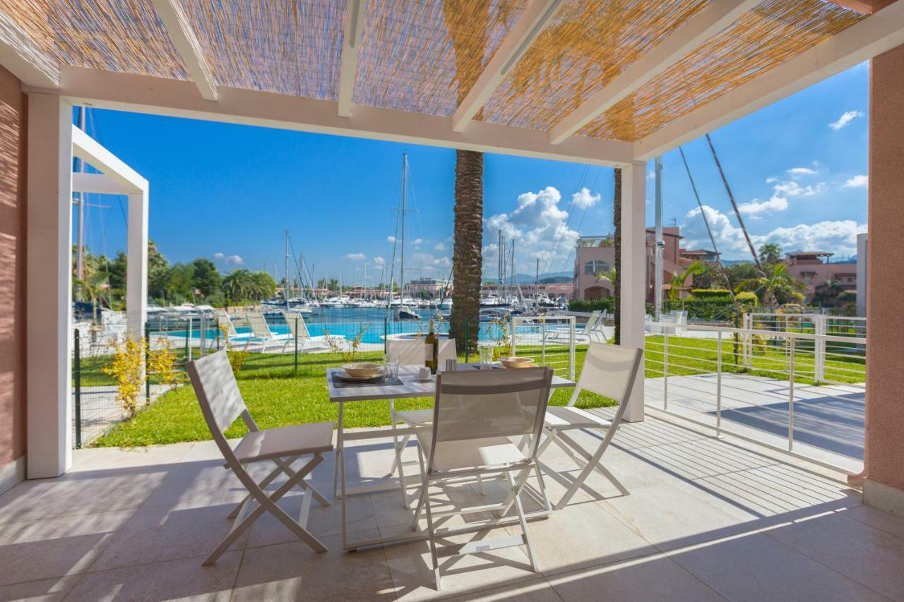 Residence Delfino, Portorosa Furnari Extérieur photo