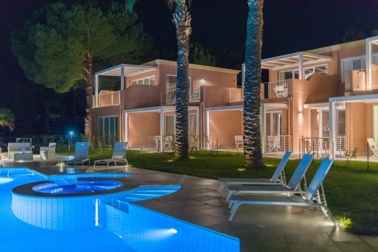 Residence Delfino, Portorosa Furnari Extérieur photo